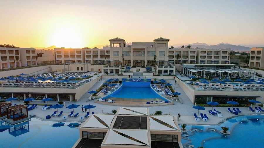 Cleopatra Luxury Resort – Sharm Sheikh
